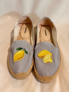 NWOB Soludos by Anthropologie Chambray Lemon Espadrille Flat Casual Preppy